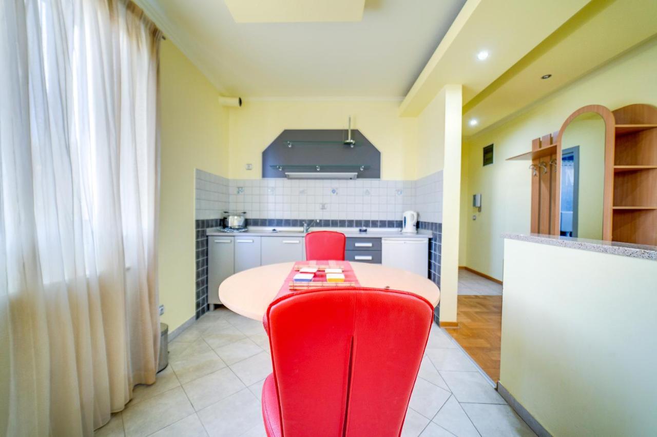 Apartments Singidunum 4 Lux Beograd Bagian luar foto